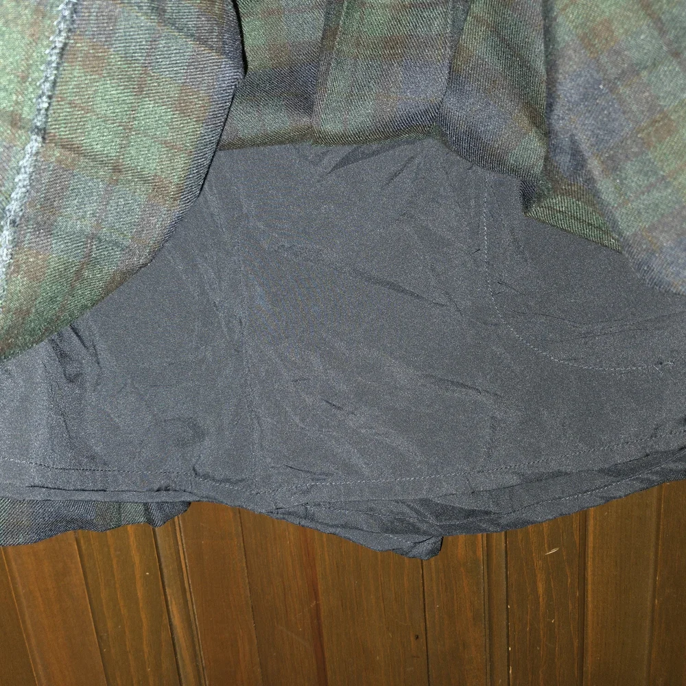 Hollister Green and Black Plaid Skirt - Picture 4 of 6